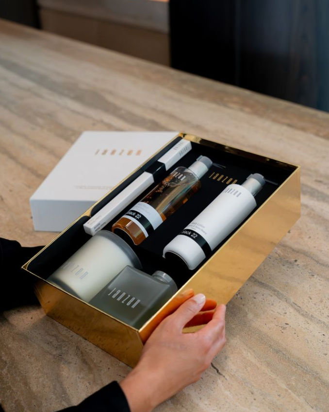 JANZEN darčeková sada Luxury Moments Black 4 ks